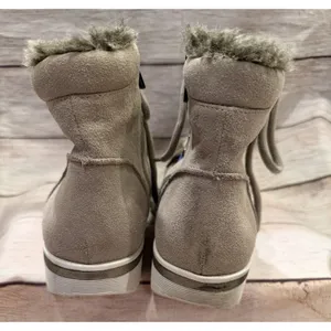 Kenneth Cole REACTION Women's Hum Along Faux Fur Bootie Alpine Lace Boot 8.5 thumbnail 6