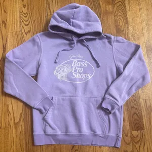 Bass Pro Shops Sweatshirt thumbnail 1