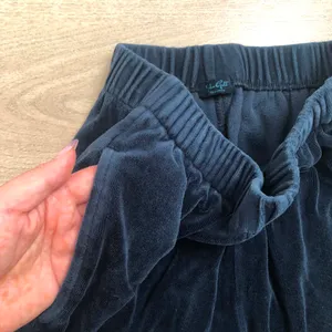 Brandy Melville Navy Velvet Sweatpants thumbnail 2
