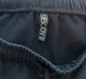 Women’s Skirt Black Size L thumbnail 3
