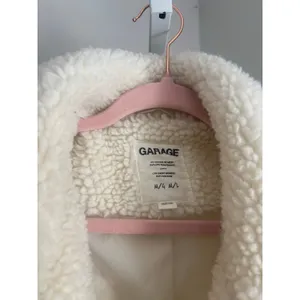 Garage Teddy Coat Cream Faux Sherpa Fleece Pea Coat Women’s Size M / L Cozycore thumbnail 5
