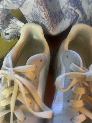 Veja Casual Lace-Up Sneakers in Light Beige size 8 thumbnail 3