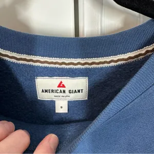 American Giant Women's Midweight Crewneck in dark‎ denim size small made in USA thumbnail 4