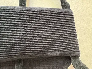 Babaton Aritzia Women’s Black Sculpt Knit Ribbed Plunging V Neck Tank Size Small thumbnail 3
