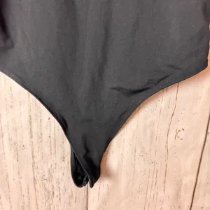 SWS Contour Sleek Women's Black Sleeveless Bodysuit Sz L thumbnail 4
