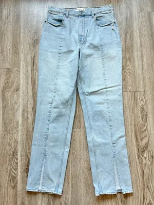 Abercrombie & Fitch The 90s Straight Ultra High Rise Split Hem Jeans Light Wash thumbnail 2
