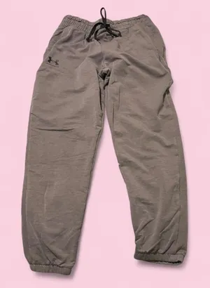 Under Armour grey sweatpants thumbnail 1