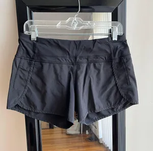 Lululemon Shorts thumbnail 4