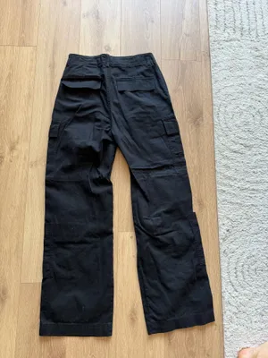 H&M Pants thumbnail 3