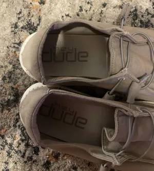Gray Size 9 | Curtsy thumbnail 4