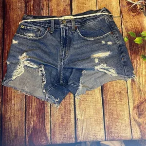 Abercrombie & Fitch Curve Love Jean Shorts Size 2/26 Boyfriend Short thumbnail 6
