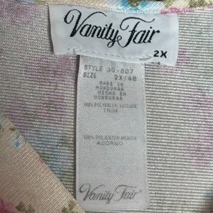 80s Vintage Vanity Fair Plus Size Floral Slip Nightgown 2X Coquette thumbnail 8