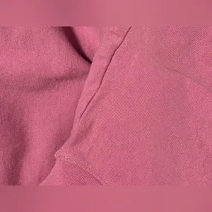 Preloved Uniqlo Pink Oversized Boxy Tee size small thumbnail 12