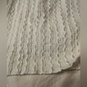 POL Ivory Her Kind Eyelets Crochet Eyelet Top - NWOT - Size L thumbnail 7