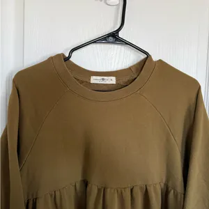 Natural Life Joey Tiered Sweater Dress in Olive thumbnail 4