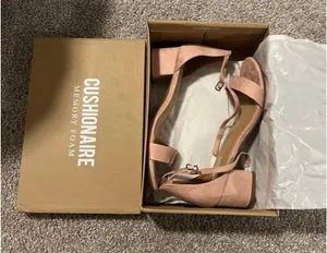 Cushionaire memory foam block heels blush suede thumbnail 1