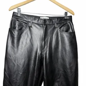 Abercrombie Curve Love The Skinny High Rise Faux Leather Pants Black 31/ 12 thumbnail 6