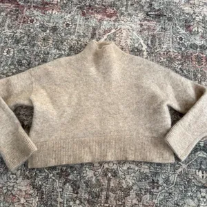 & Other Stories Paris Atelier‎ Mock Neck Sweater Beige Mohair Wool S Minimalist thumbnail 7