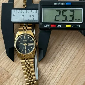Seiko SQ Presidential Vintage Ladies Watch Black Dial Gold Plated Case Bracelet thumbnail 13