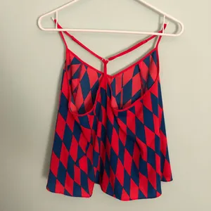 Geometric print tank top thumbnail 2