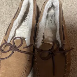 UGG Tan Slippers with Soft Lining thumbnail 3