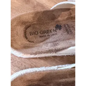 Bio Green Spain Ivory White Leather‎ Double Strap Buckle Slide Sandals 39 | 8 thumbnail 8
