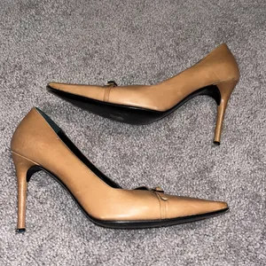 Gucci heels thumbnail 6