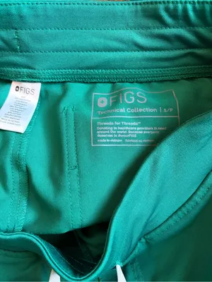 FIGS Technical Collection Scrub Jogger Pants | Women’s Sm Petite| Emerald Green thumbnail 3