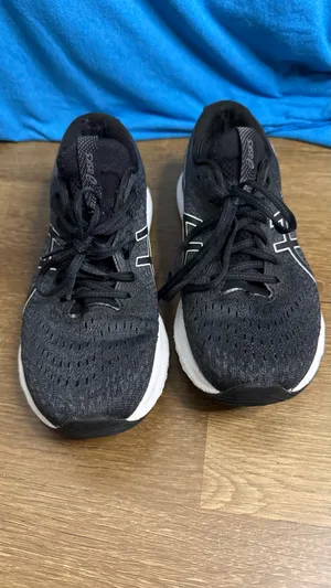 Asics Gel Nimbus 24 Men’s Running Athletic Shoes Size 8 thumbnail 2