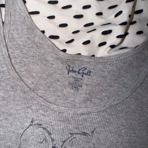 brandy melville tank top  thumbnail 5