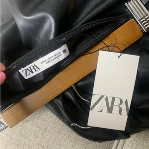ZARA Faux Leather Strapless Black Dress NWT Size XS Midi Side Slit Zip Slimming thumbnail 9