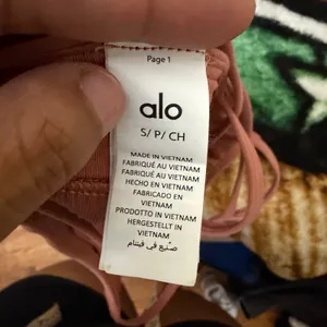 Alo Soft Lavish Bra Size‎ Small W9234R Sports Bra Workout Pink Straps thumbnail 4