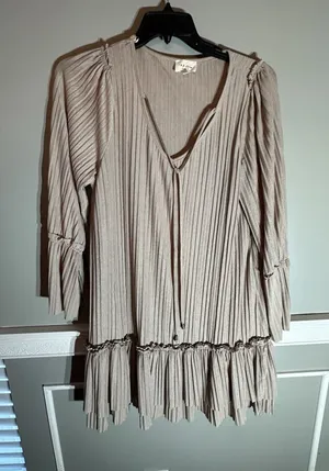 143 Story by Line Up Beige V Neck Tie Neck Tiered Ruffle Mini Dress Size S‎ thumbnail 1
