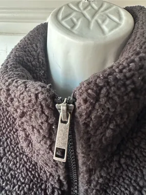 Sage Collective Women’s Black Sherpa Fleece Vest Size M Cozy High Pile Zip Up thumbnail 5