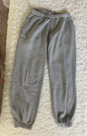 Brandy Melville Gray Elastic Waist Joggers. One Size thumbnail 1