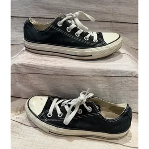 Converse Chuck Taylor All Star Mens 4/Womens 6 Black Low Top Casual Shoes thumbnail 2