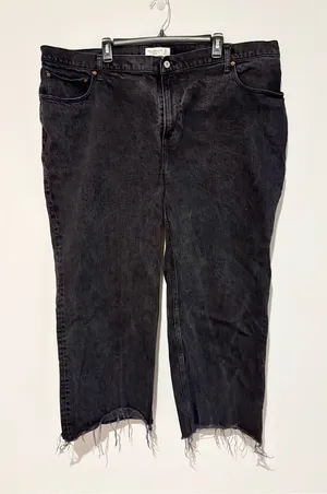 Abercrombie & Fitch High Rise 90’s Relaxed Cropped‎ Jeans raw hem black 36/22R thumbnail 1