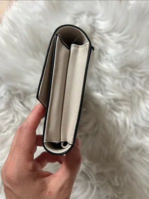 kate spade Black and Cream Bi-Color Saffiano Wallet no strap thumbnail 6