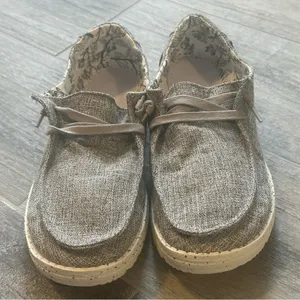Hey Dude Wendy L Linen Slip On Loafers Womens Size 7 Iron Grey Walking thumbnail 2
