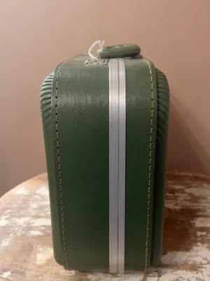 Vintage Green Hard thumbnail 3