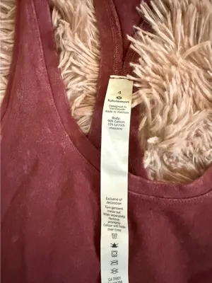 Lululemon Tank thumbnail 2
