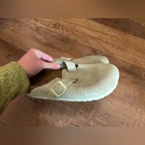 Faded Lime Birkenstock Boston Soft Footbed Clogs thumbnail 7