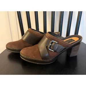 Clark’s Artisan grown leather buckle clog mules size 6.5 thumbnail 8