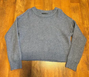 Outfitters Sweater thumbnail 2