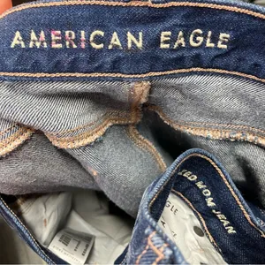American Eagle Relaxed Mom Jean High Rise 18 Regular Momcore Classic Denim Women thumbnail 13