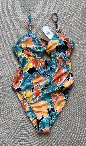 Volcom Take it Easy One Piece Swimsuit Sz Medium thumbnail 1