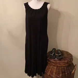 M Kalam szM sundress stitching around the neck & a ruffle around the bottom EUC thumbnail 3