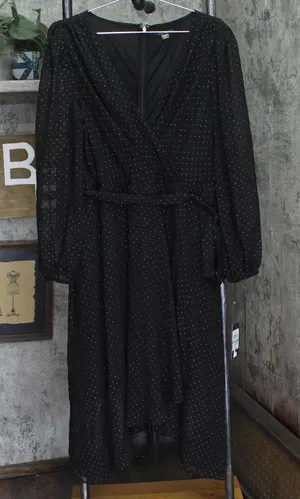 Tommy Hilfiger Surplice Neckline Knee Length Evening Hi-Lo Dress Black Multi 16 thumbnail 1