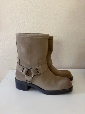 Zara Suede Leather Boots with Strap thumbnail 4