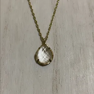 Kendra Scott Kiri necklace gold tone thumbnail 2